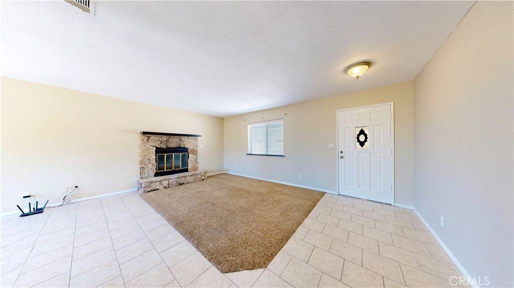 Apple Valley, CA 92307,19171 Carlisle RD
