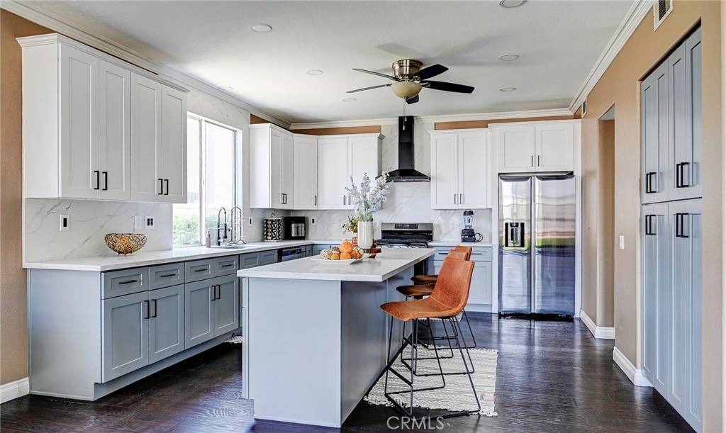 609 Raphael DR, Corona, CA 92882