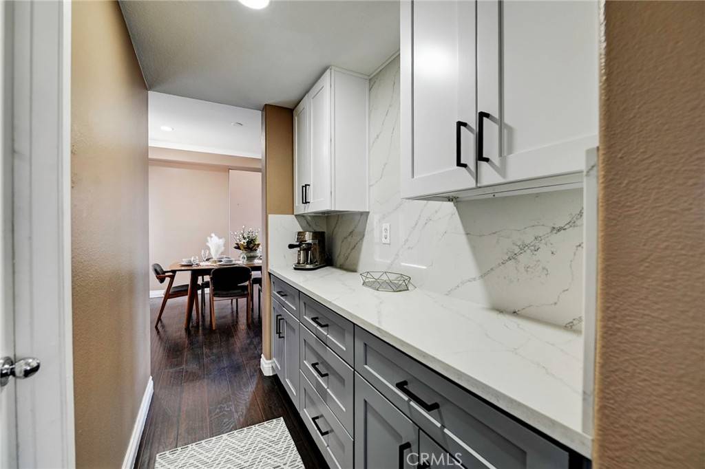 Corona, CA 92882,609 Raphael DR