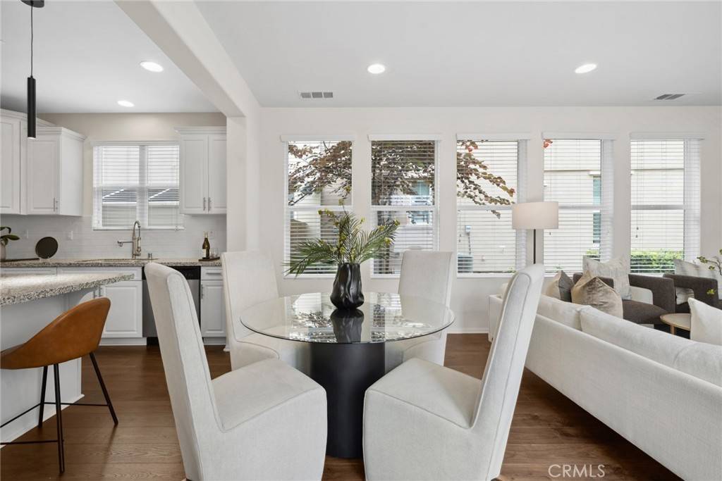 Irvine, CA 92618,135 Acamar