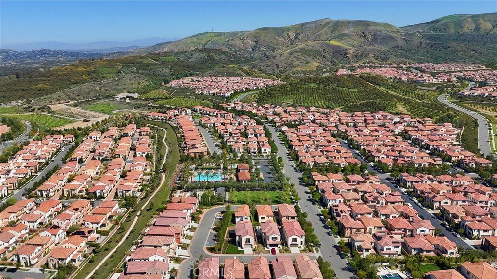 Irvine, CA 92602,149 Somera