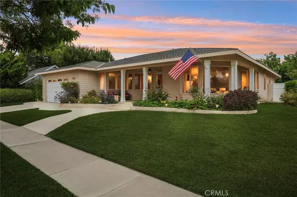 11272 Weatherby RD, Los Alamitos, CA 90720