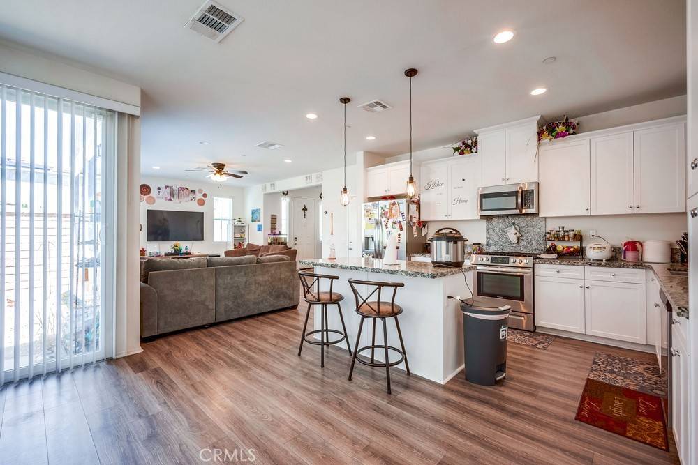 Murrieta, CA 92562,24229 Hazelnut AVE