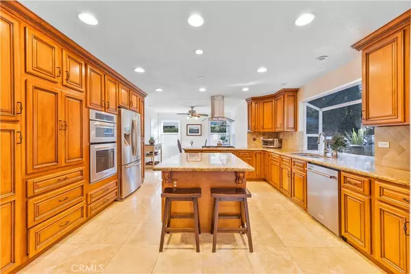 Mission Viejo, CA 92692,28161 Haria