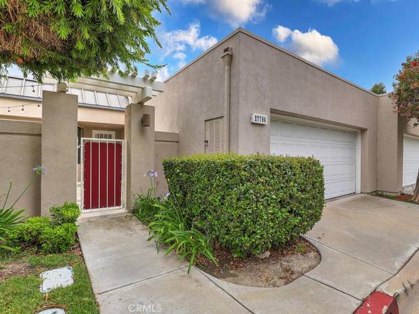 Mission Viejo, CA 92692,27794 Spyglass