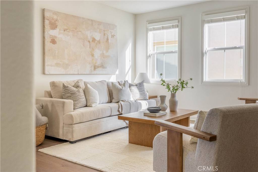 Lake Forest, CA 92630,17 Heliotrope