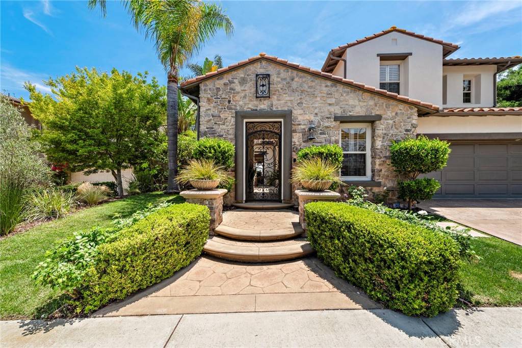 San Clemente, CA 92673,8 Calle Saltamontes