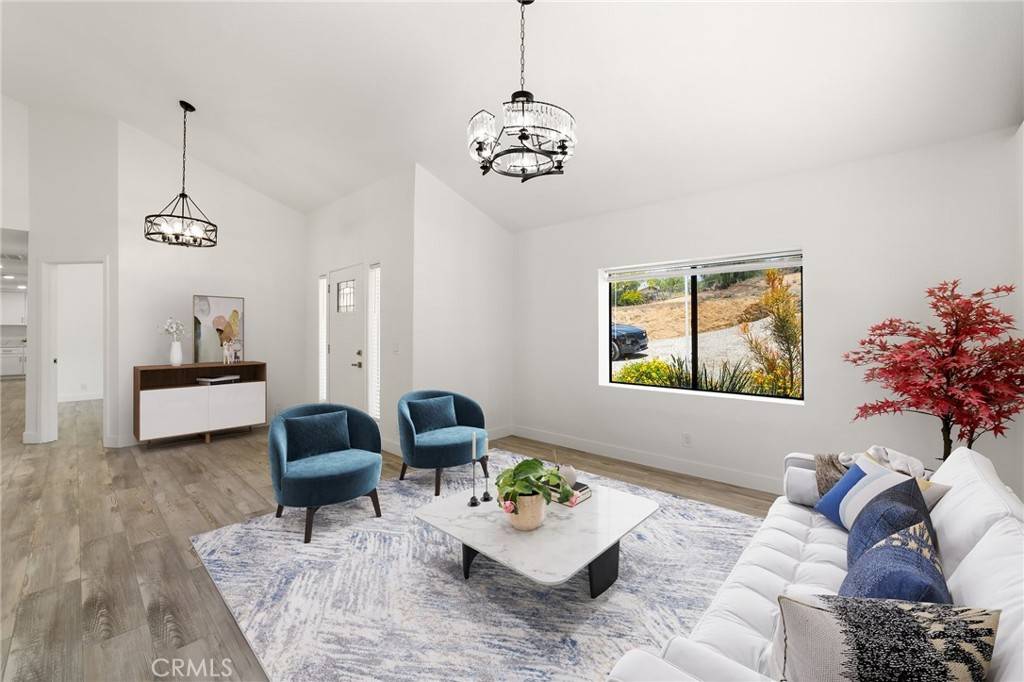Perris, CA 92570,21885 Lake Mathews DR