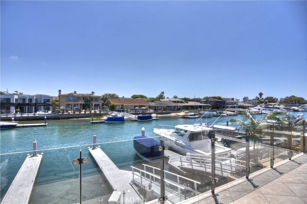 Newport Beach, CA 92663,333 Catalina DR