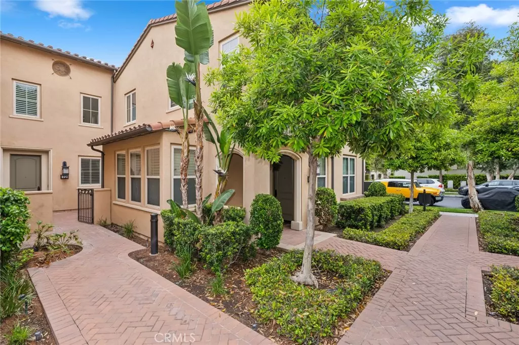 Irvine, CA 92618,72 Peony
