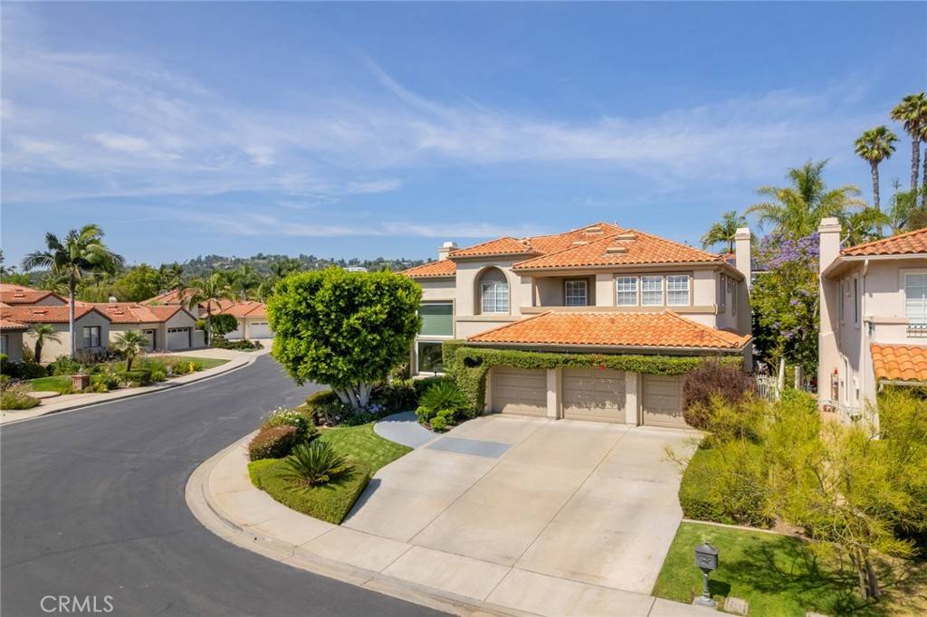 Tustin, CA 92782,2155 Chandler DR