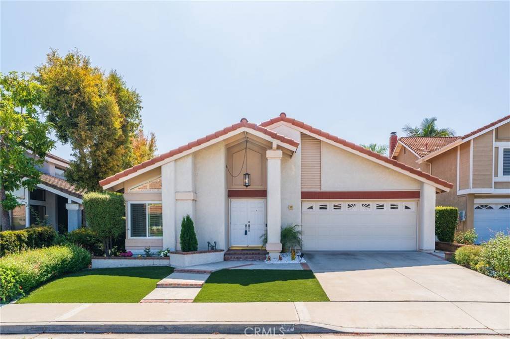 17 Kara E, Irvine, CA 92620