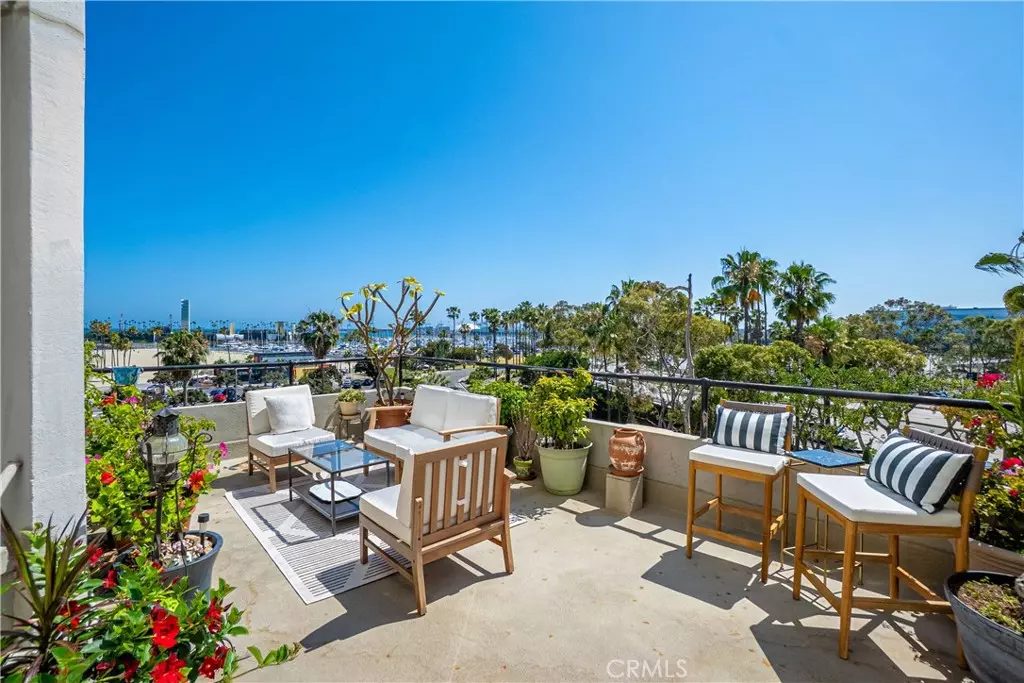 Long Beach, CA 90802,800 E Ocean BLVD #201