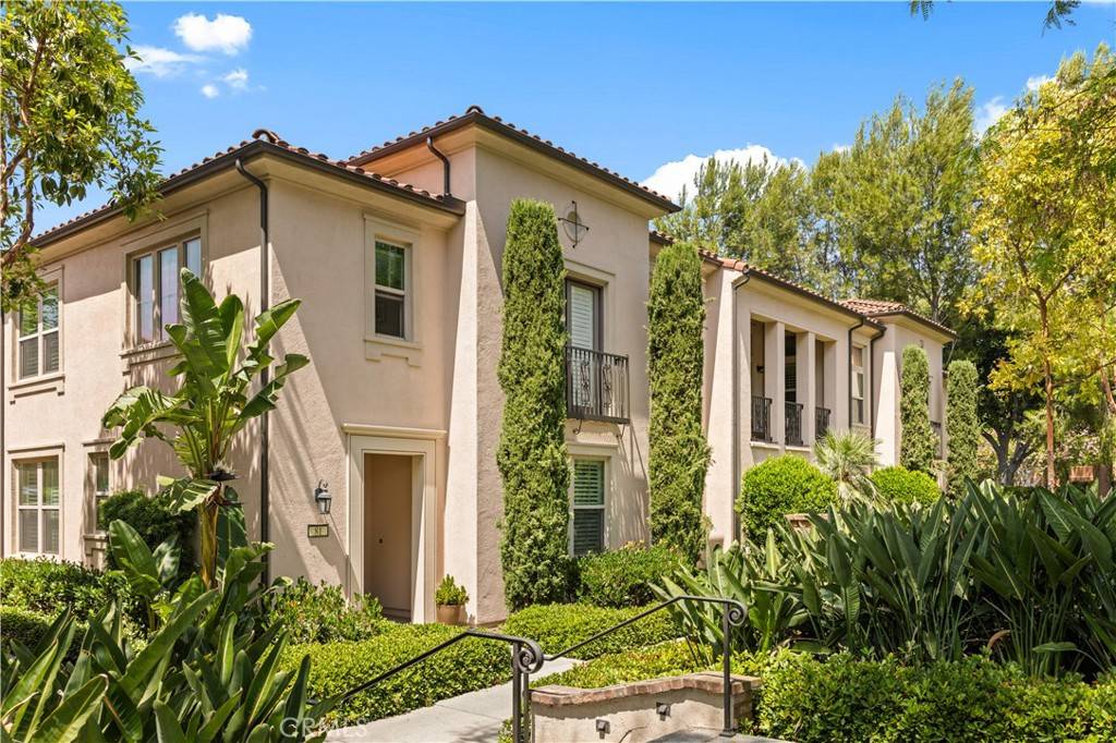 Irvine, CA 92620,83 City Stroll