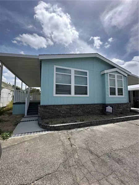 8800 Eton AVE #61, Canoga Park, CA 91304