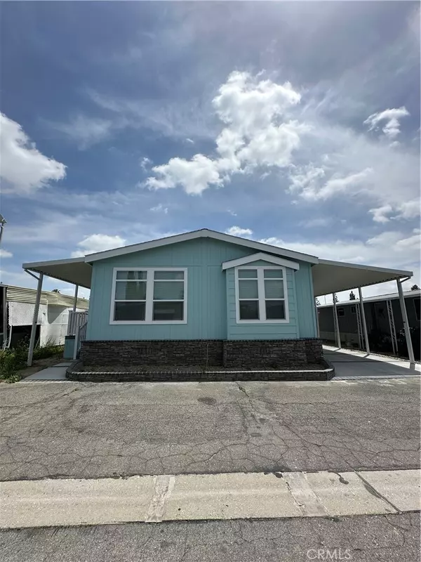 Canoga Park, CA 91304,8800 Eton AVE #61