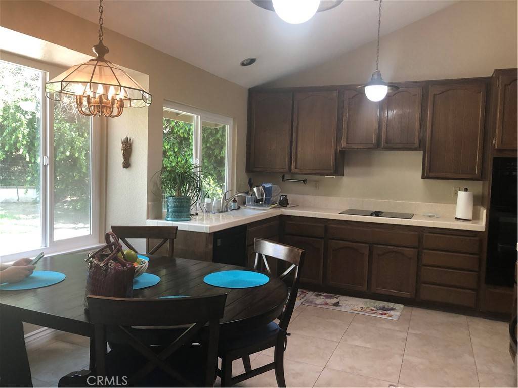 Yorba Linda, CA 92887,20639 Circulo Loma