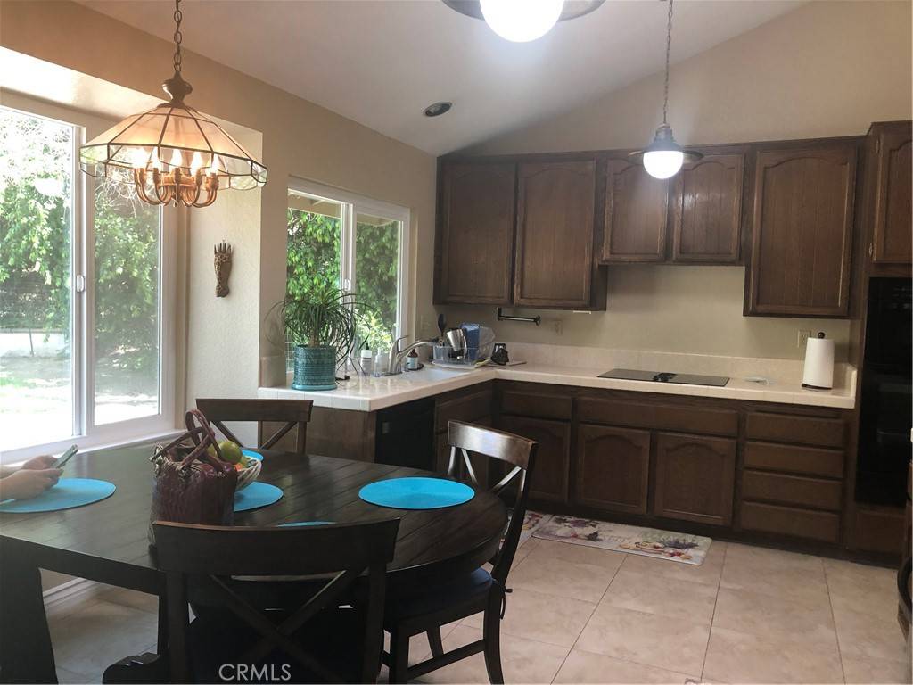 Yorba Linda, CA 92887,20639 Circulo Loma