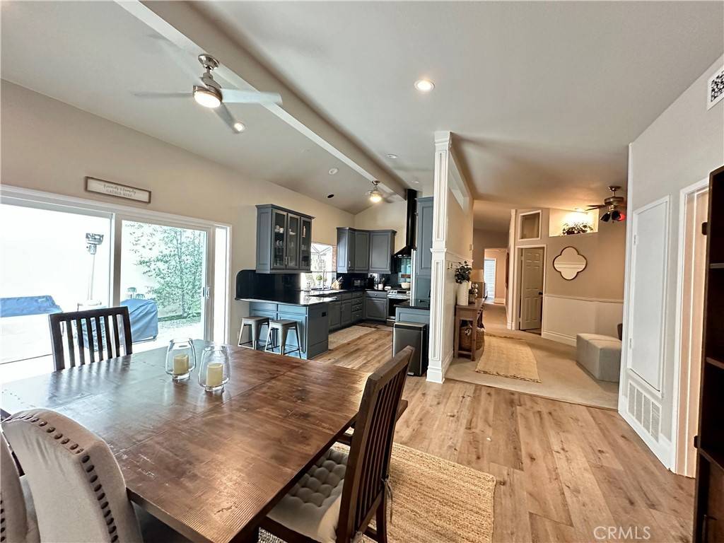 Huntington Beach, CA 92648,1842 Lake ST