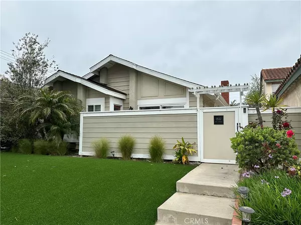 1842 Lake ST, Huntington Beach, CA 92648