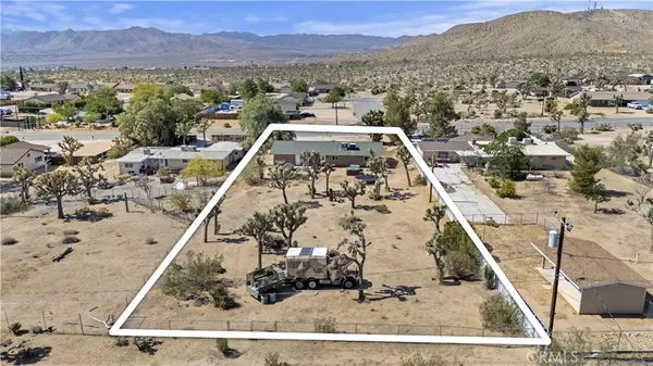 Yucca Valley, CA 92284,58706 Buena Vista DR