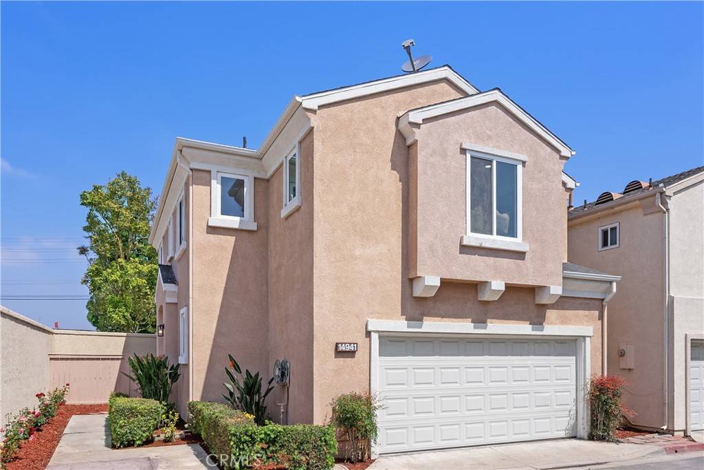 14941 Almond Grove CT, Tustin, CA 92780