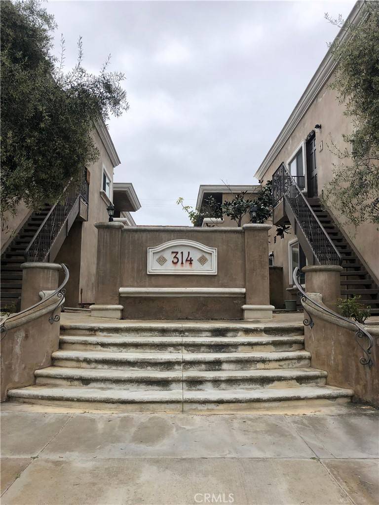 Huntington Beach, CA 92648,314 18th ST #L