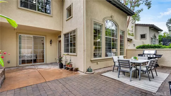 Rancho Santa Margarita, CA 92688,71 Tierra Plano