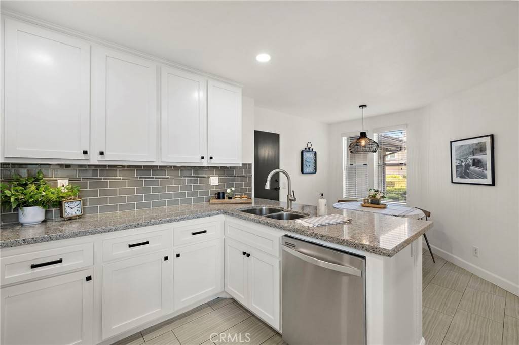 Laguna Niguel, CA 92677,154 Cameray Heights