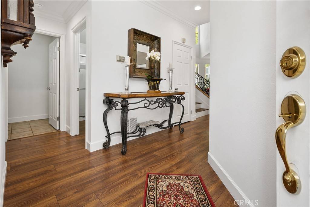 Newport Beach, CA 92660,273 Haverfield
