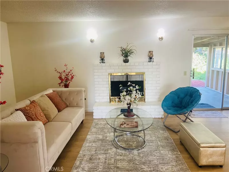 246 Cosky DR, Marina, CA 93933