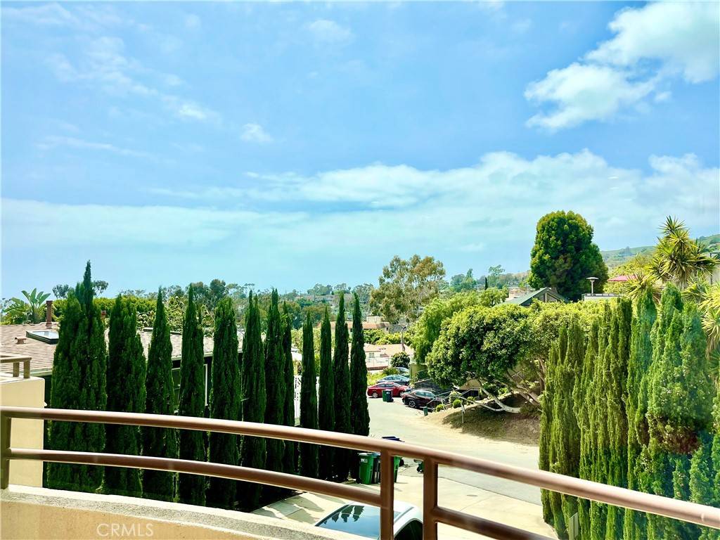 Laguna Beach, CA 92651,352 Y PL #B