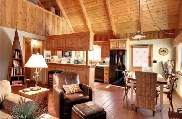 Big Bear Lake, CA 92315,653 Temple LN