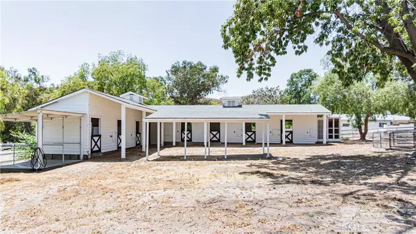 Orange, CA 92869,10911 Meads