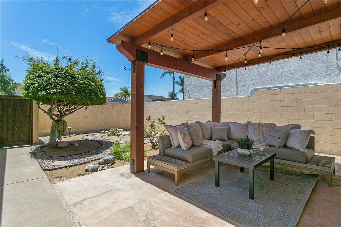Mission Viejo, CA 92691,26551 Fresno Dr