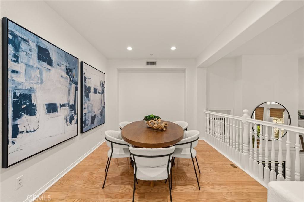 Huntington Beach, CA 92648,6281 Pacific Pointe DR