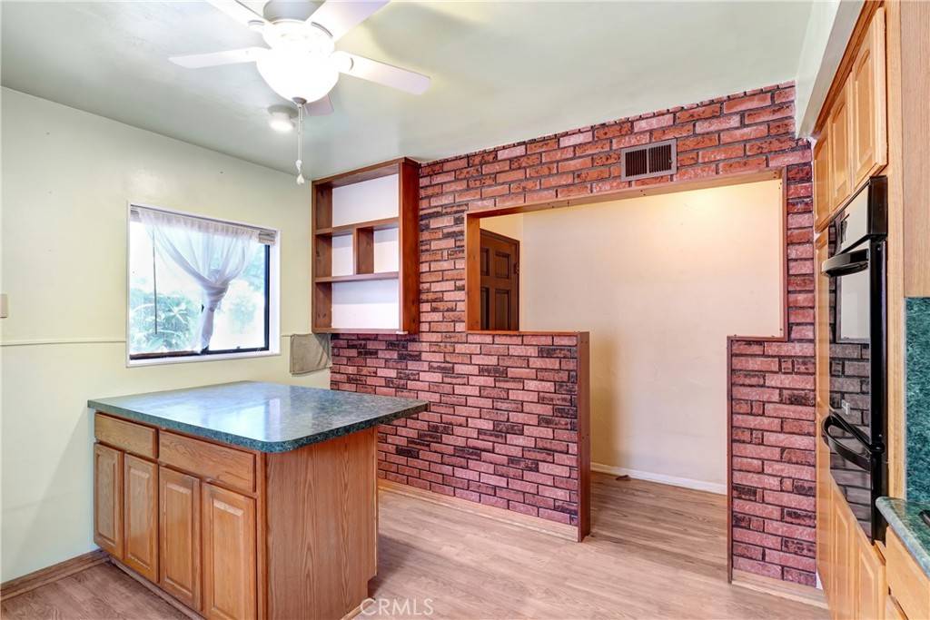 Glendora, CA 91740,1636 Bentley PL