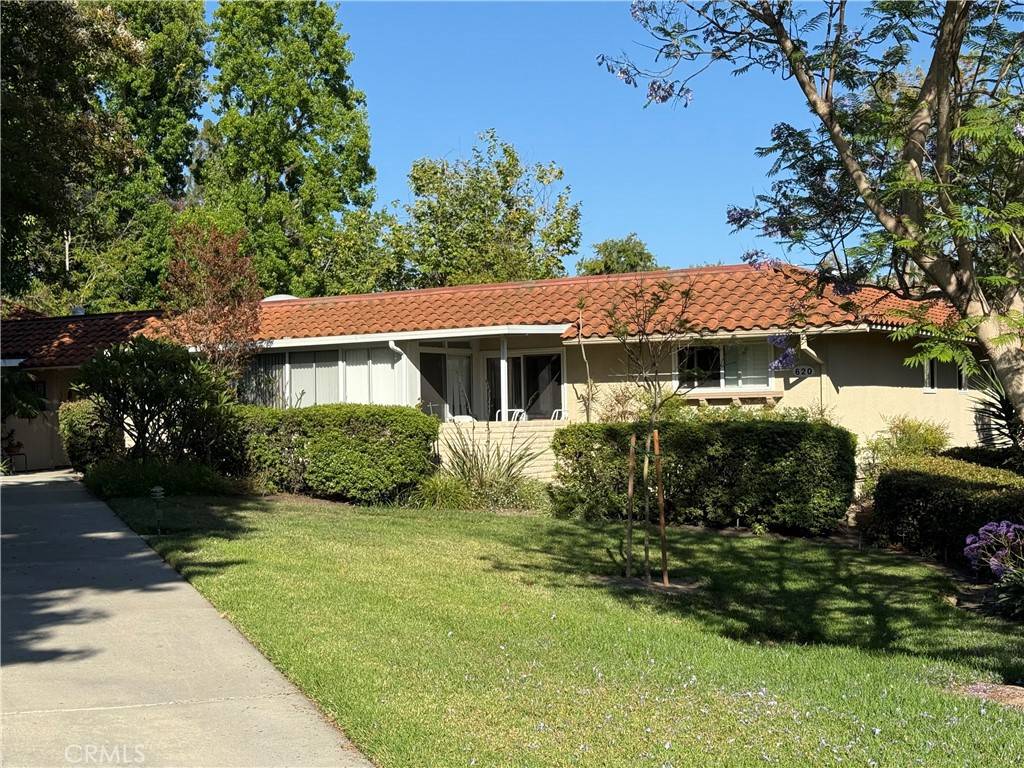 Laguna Woods, CA 92637,620 Avendia Sevilla #N