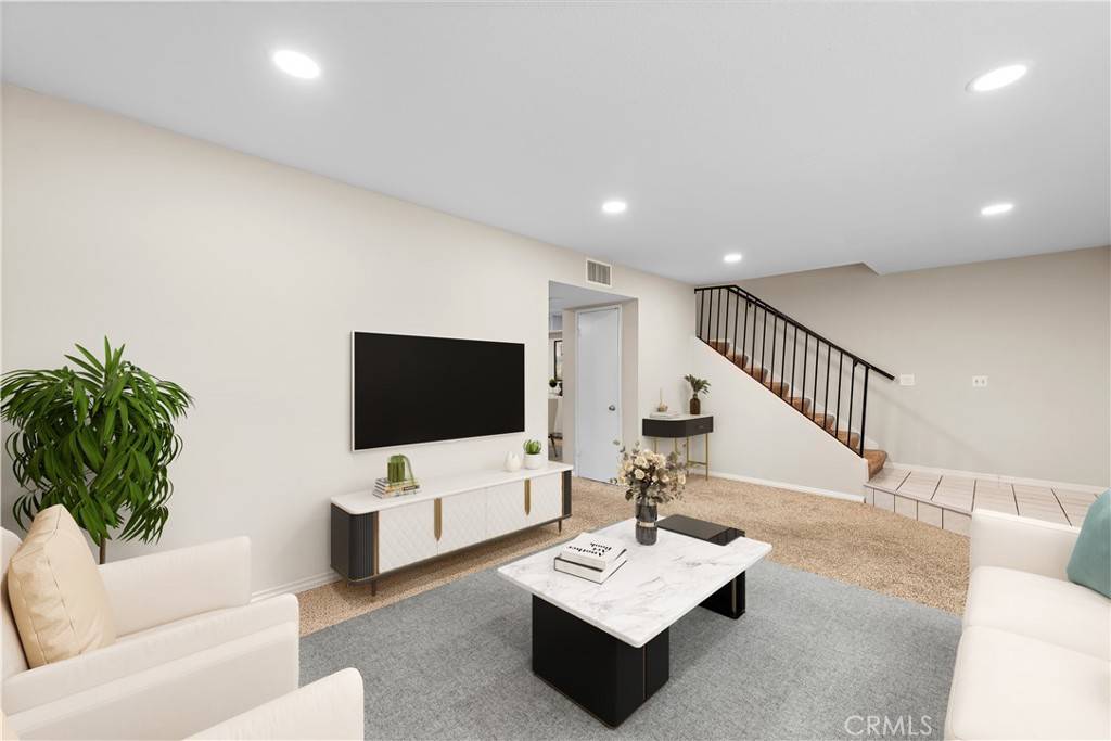 Cypress, CA 90630,4690 Larwin AVE