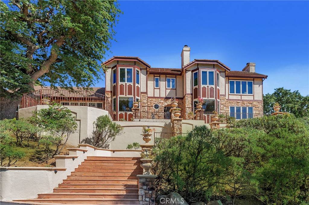 San Jose, CA 95120,20585 Whispering Oaks DR