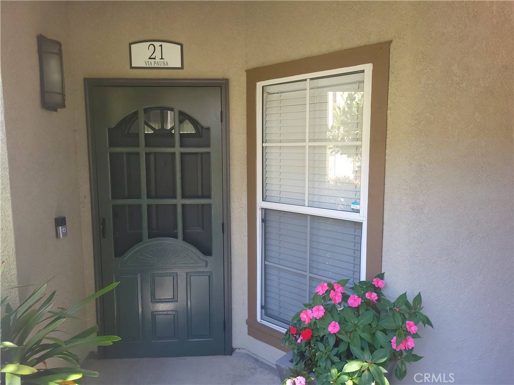 Rancho Santa Margarita, CA 92688,21 Via Pausa