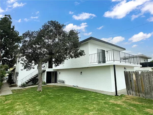 17412 Dairyview CIR #D, Huntington Beach, CA 92647