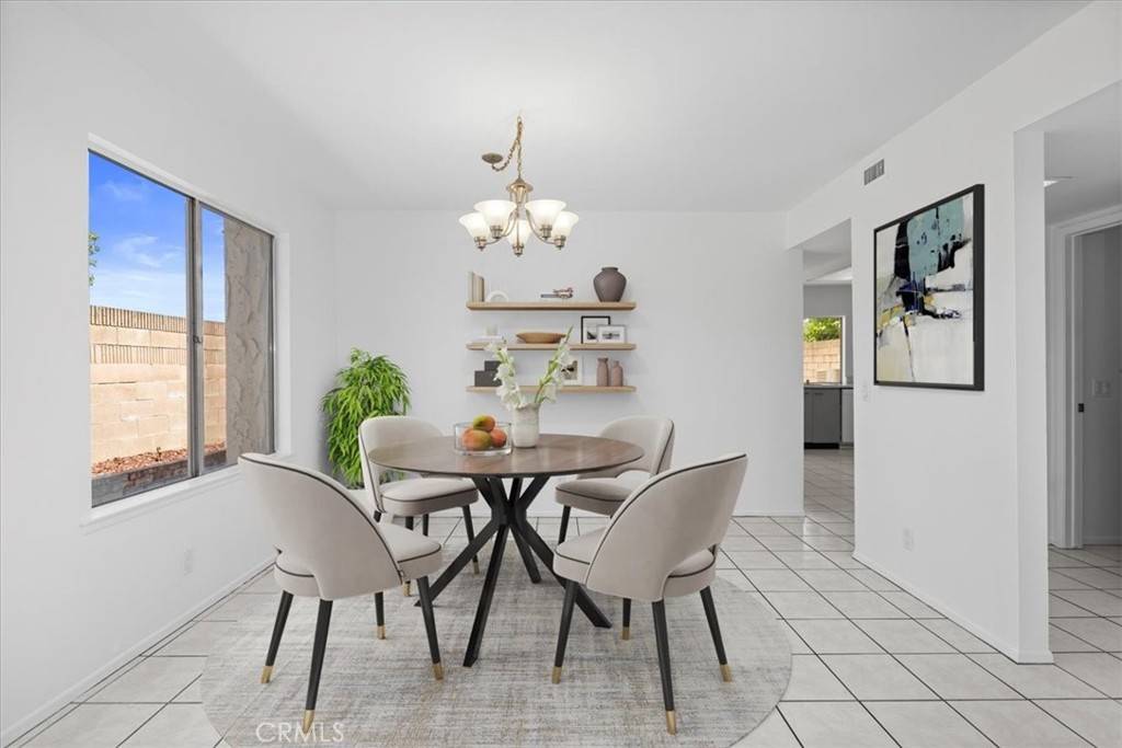 Fountain Valley, CA 92708,10473 Smoke River CT
