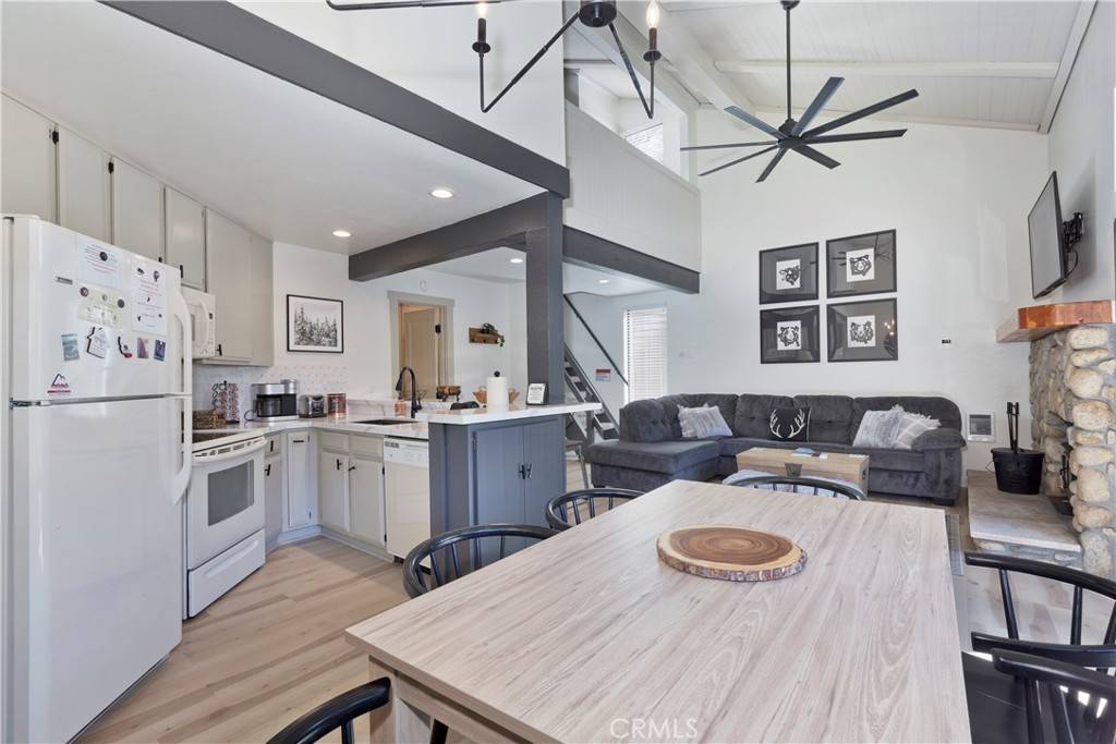 Mammoth Lakes, CA 93546,362 Old Mammoth Rd #47