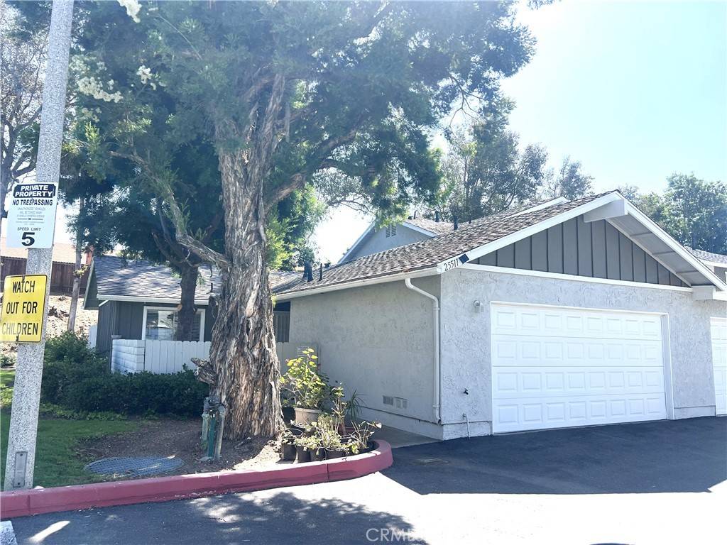 Lake Forest, CA 92630,25511 Polaris LN