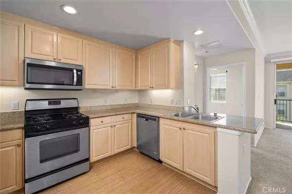 Irvine, CA 92612,2440 Watermarke PL