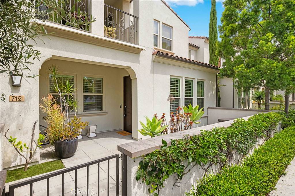 Irvine, CA 92618,712 Trailblaze
