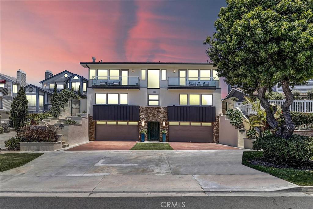 Dana Point, CA 92624,34586 Camino Capistrano #B