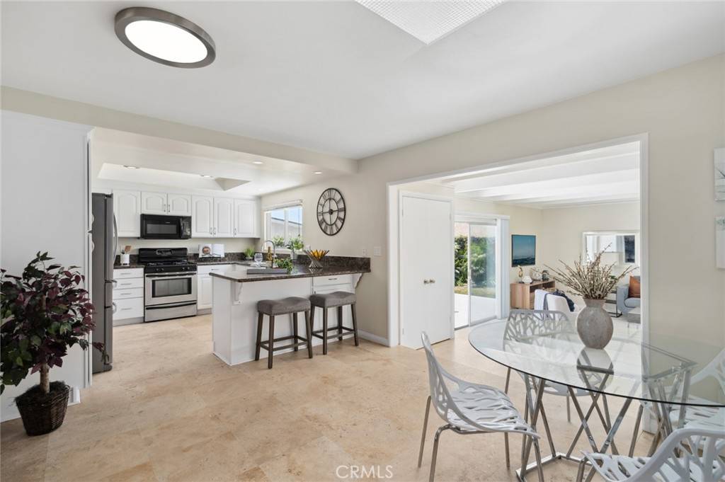 Fountain Valley, CA 92708,18643 Las Flores ST