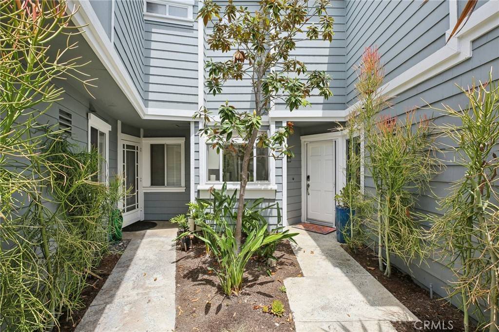 306 San Nicholas Court, Laguna Beach, CA 92651